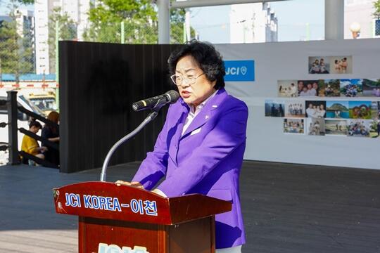 이천시, 제13회 가족사랑전시전 개최…네모에 담긴 우리가족 이야기
